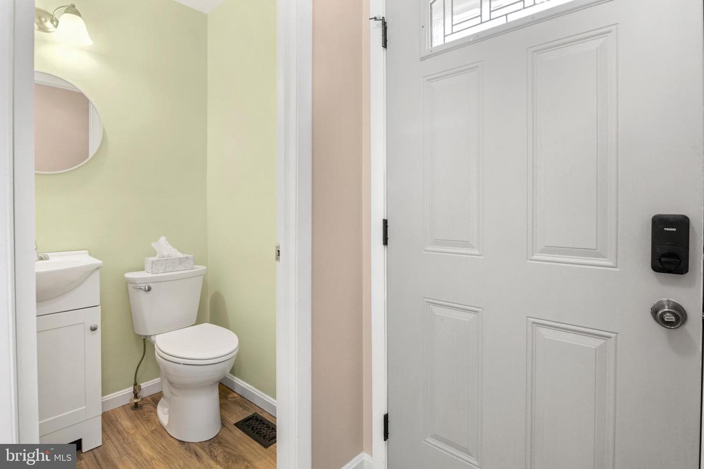 452 Knottwood Court photo 2