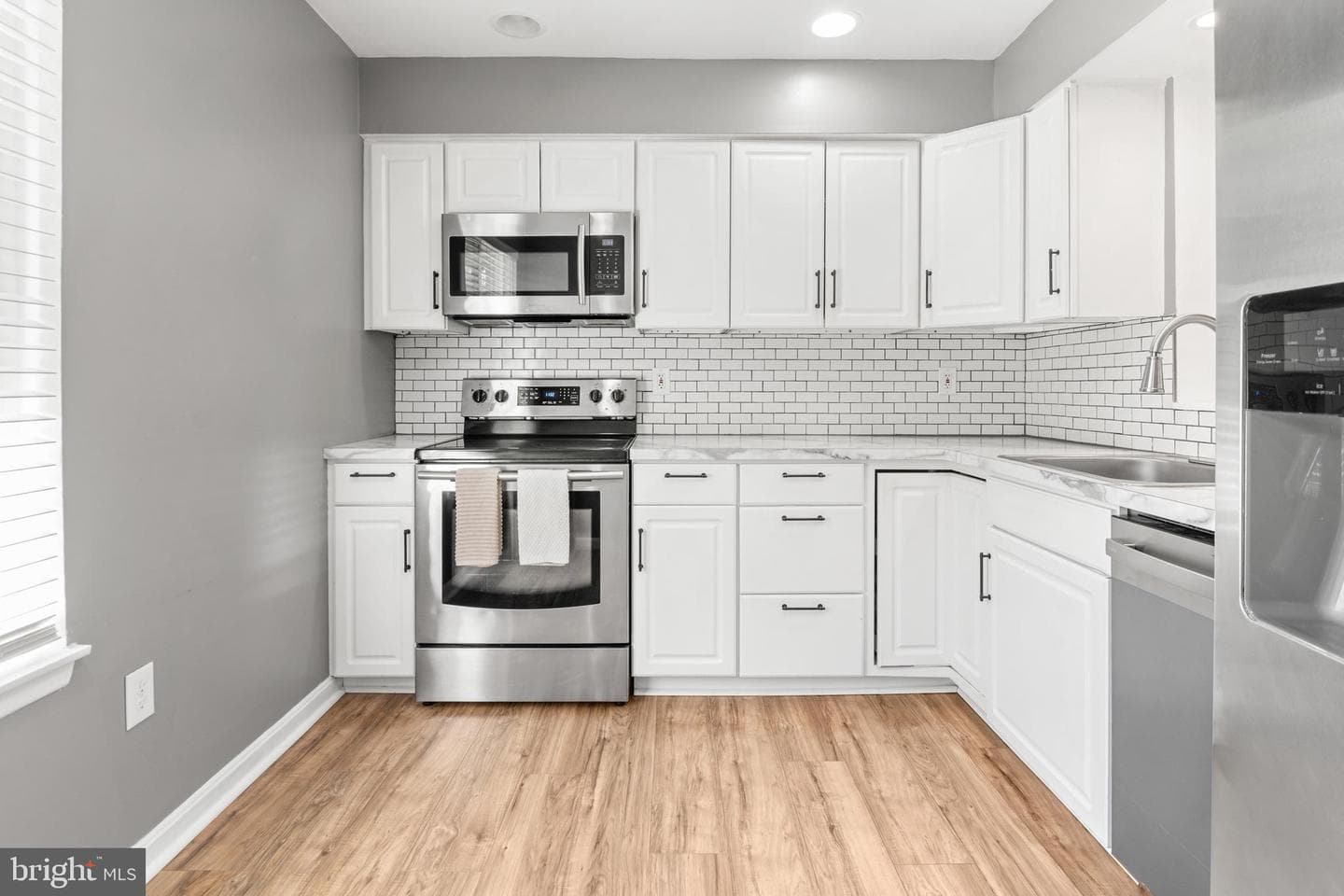 452 Knottwood Court photo 5