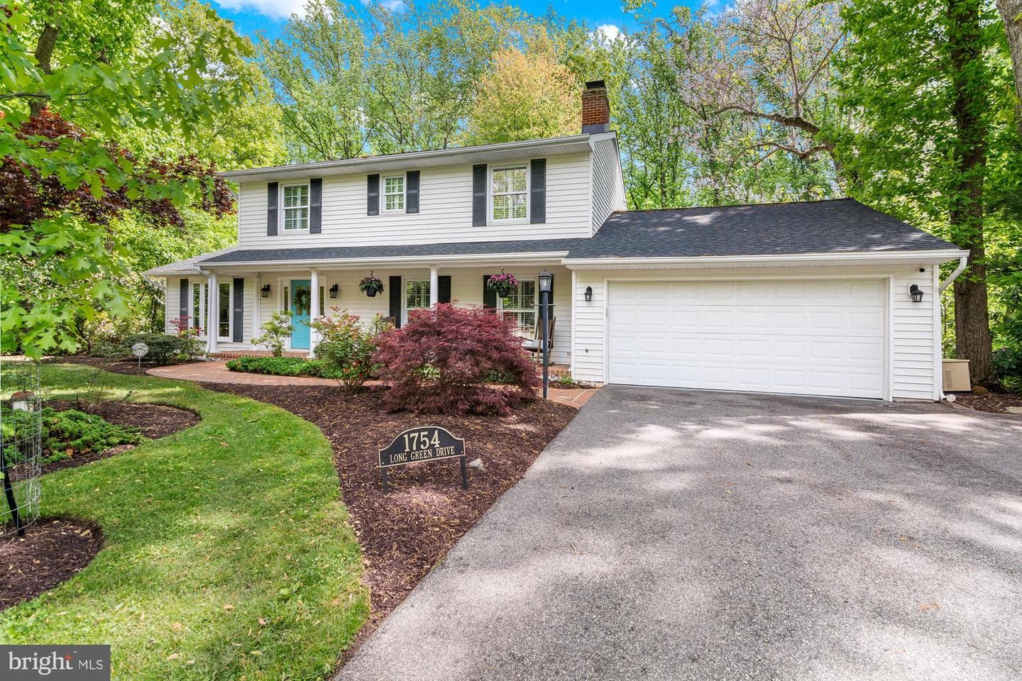1754 Long Green Drive photo 3