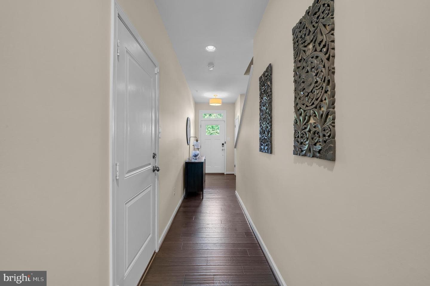 7639 Lyndon Court photo 3