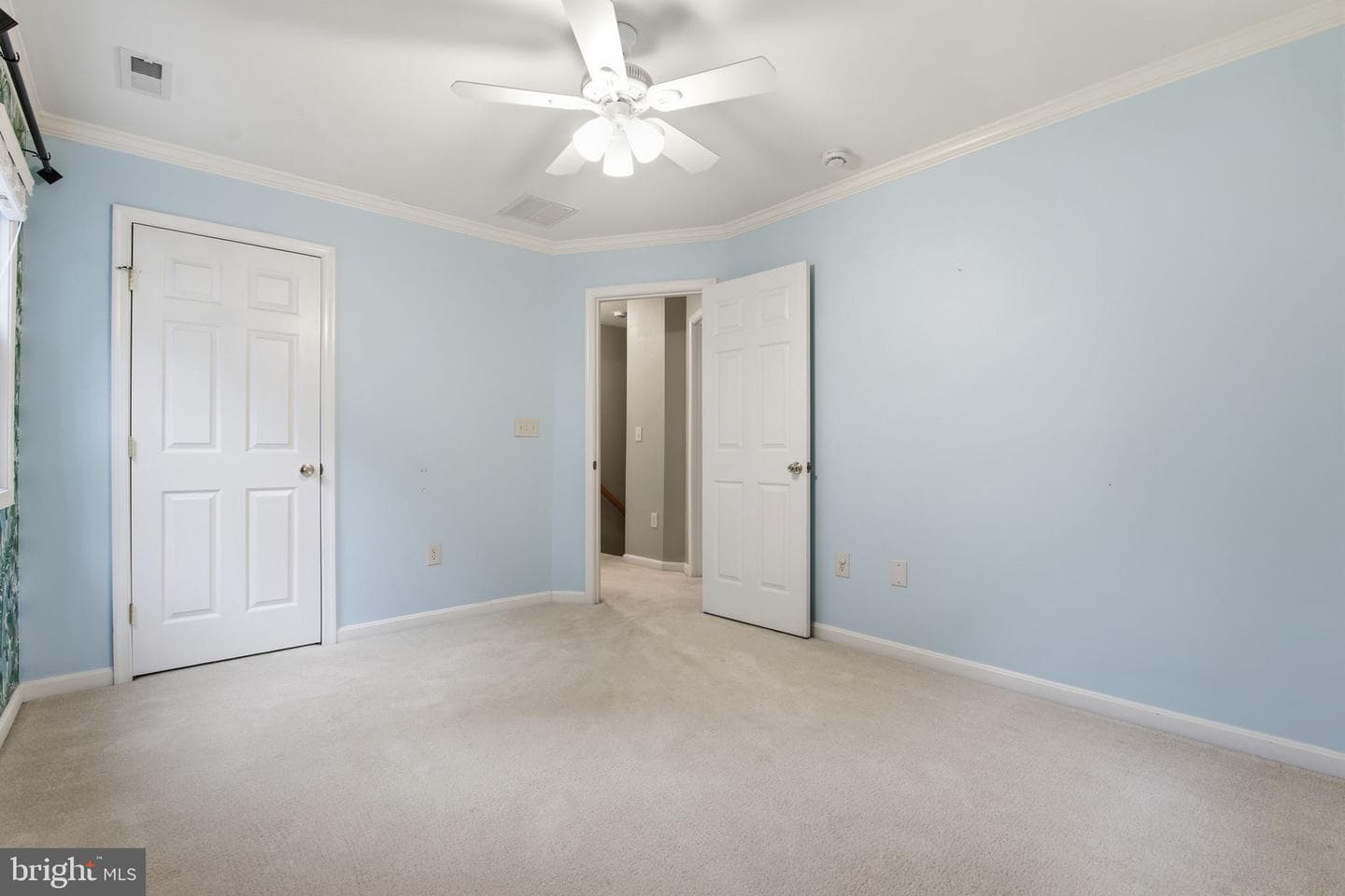 374 Holly Trl photo 15