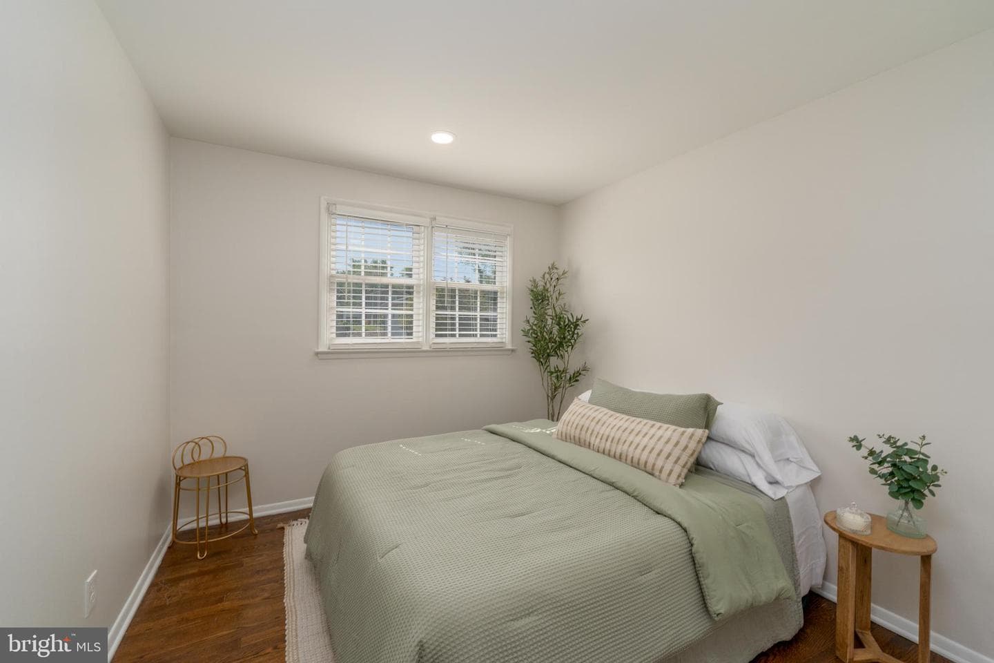 428 Sudbury Road photo 22