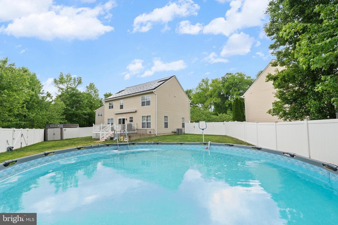 609 Frogs Leap Court photo 2
