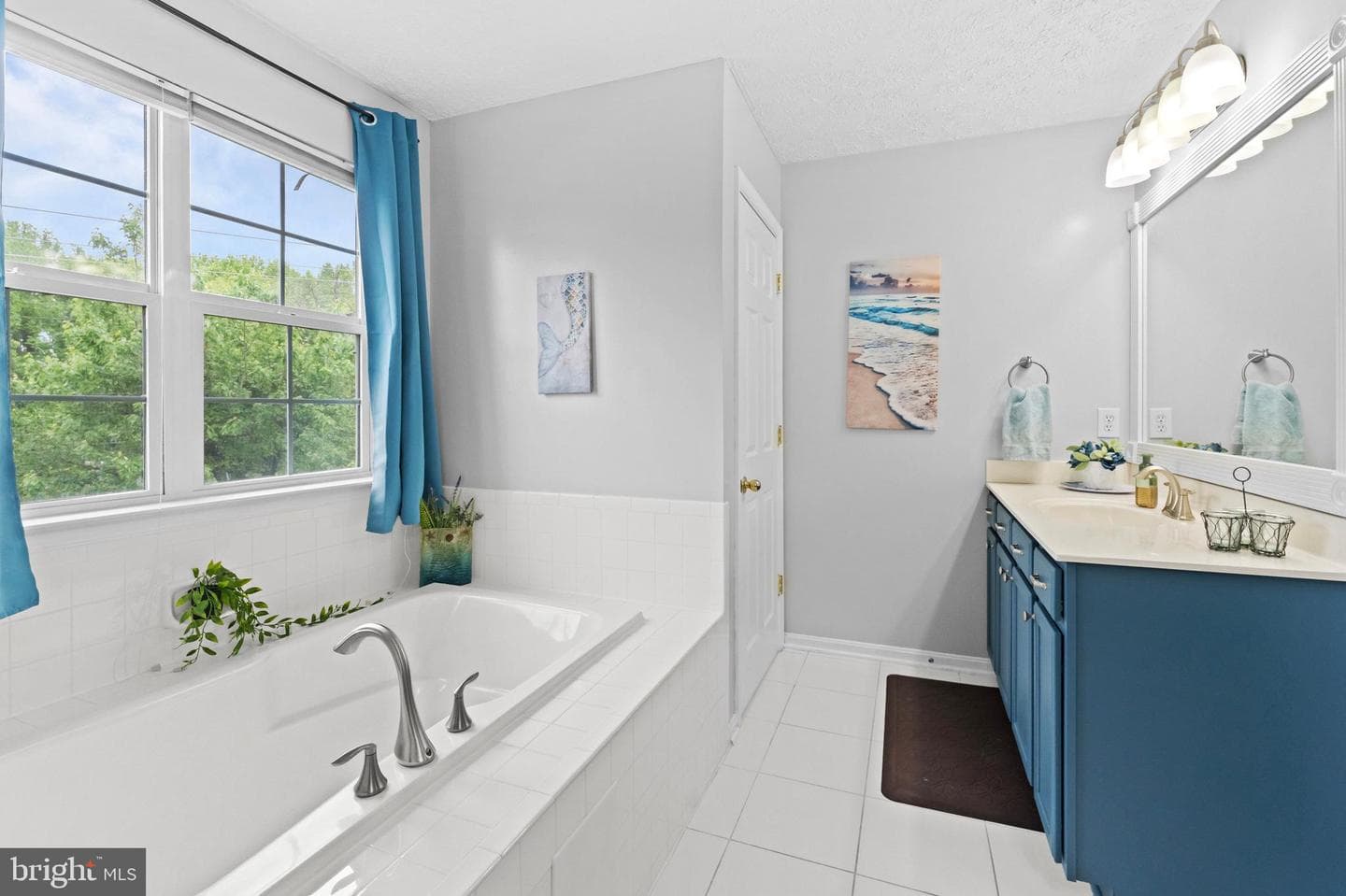 609 Frogs Leap Court photo 35