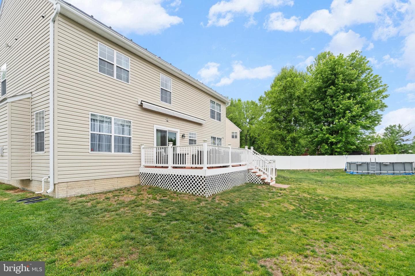 609 Frogs Leap Court photo 8