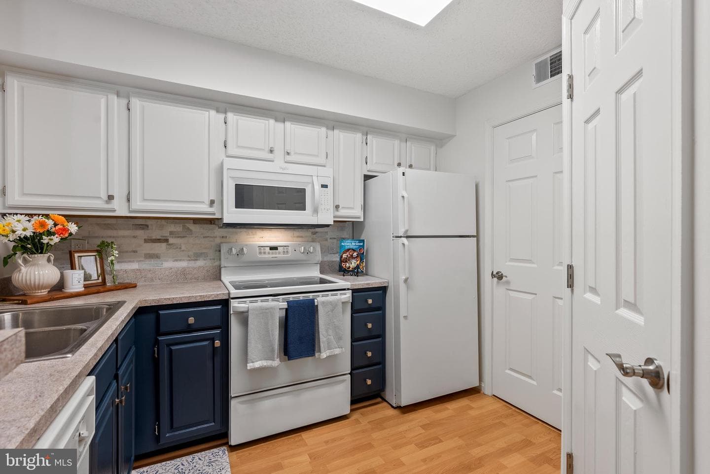 1611 Airy Hill Court #9a photo 25