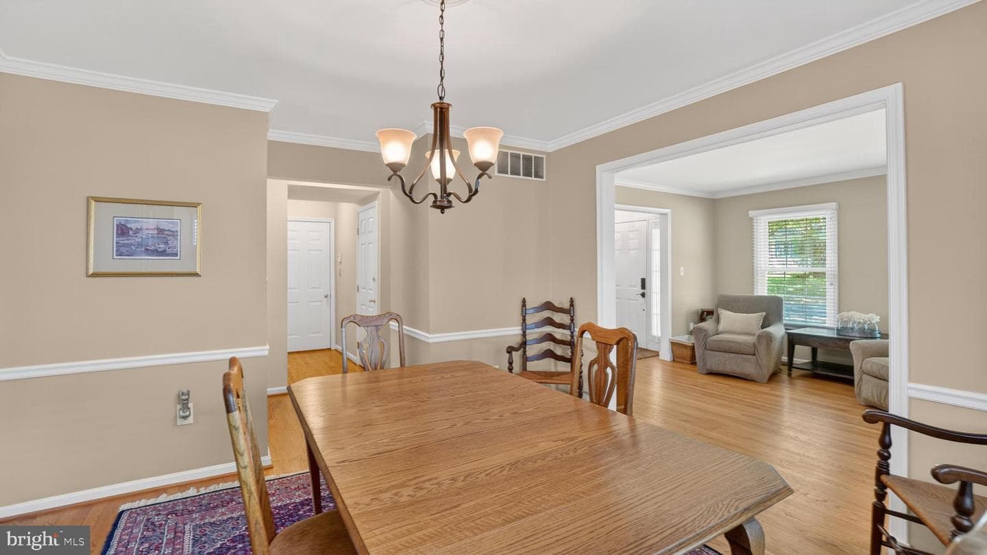 1120 Charing Cross Drive photo 12