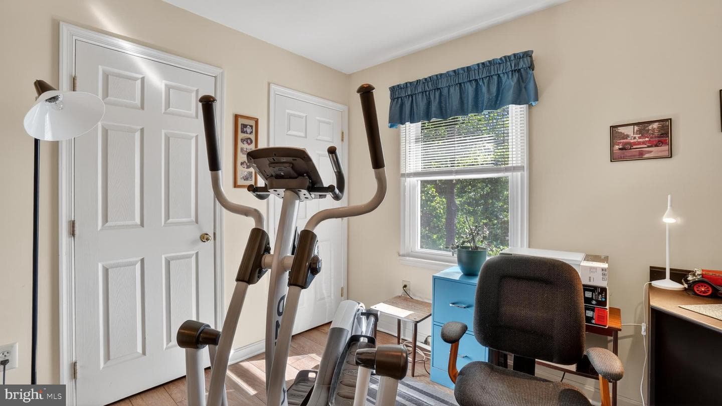 1120 Charing Cross Drive photo 38