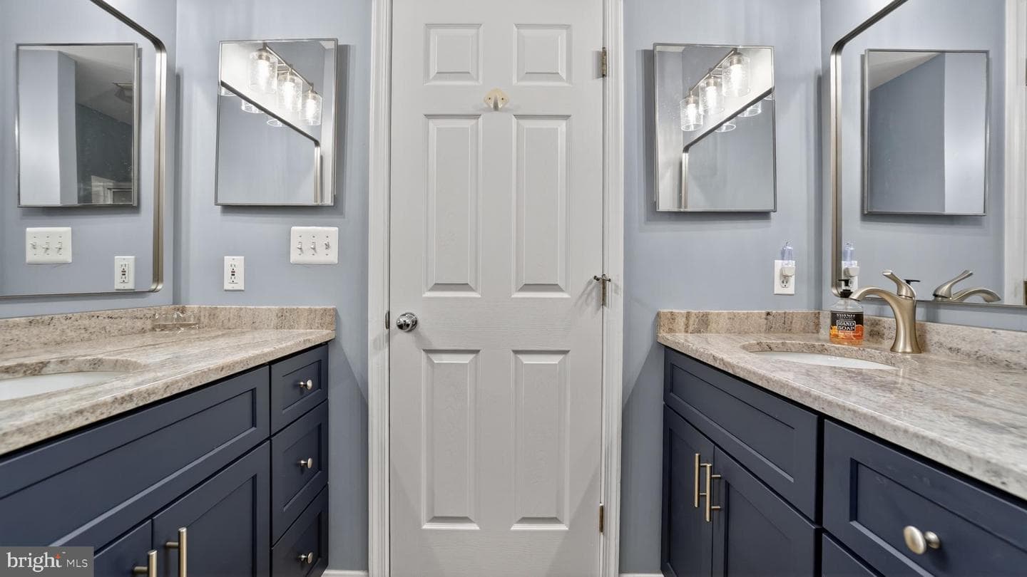 1120 Charing Cross Drive photo 40