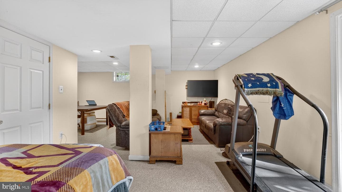 1120 Charing Cross Drive photo 44