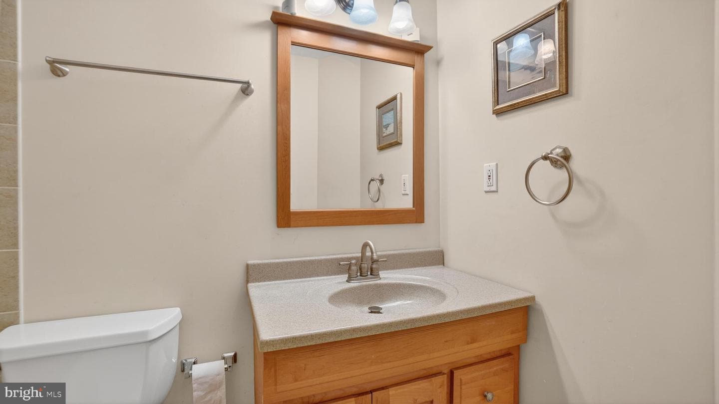 1120 Charing Cross Drive photo 46