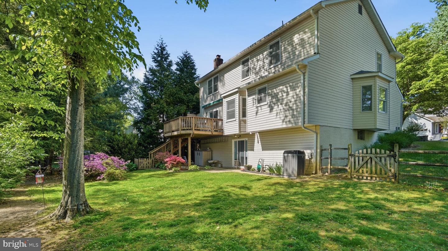1120 Charing Cross Drive photo 49
