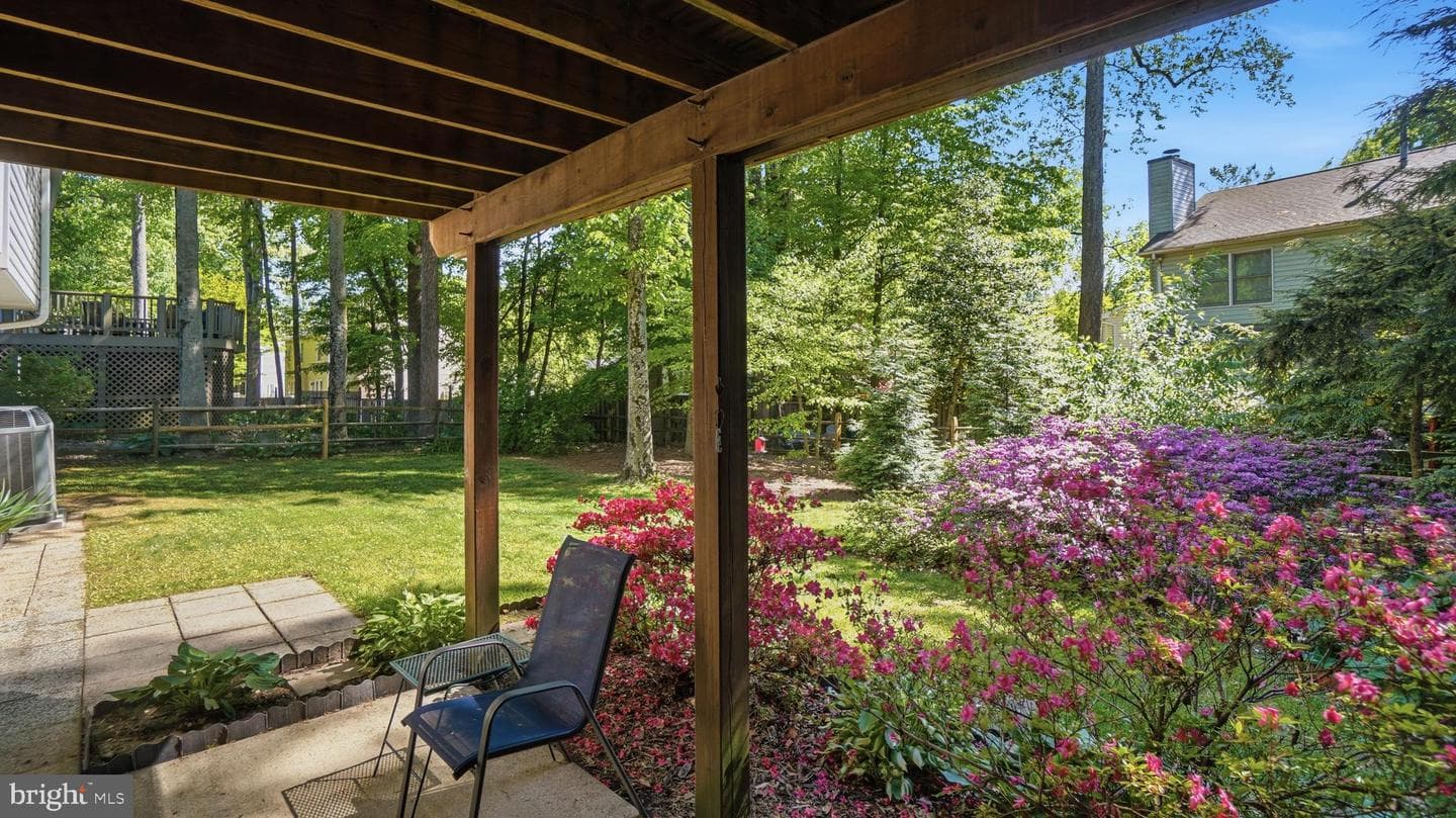 1120 Charing Cross Drive photo 50