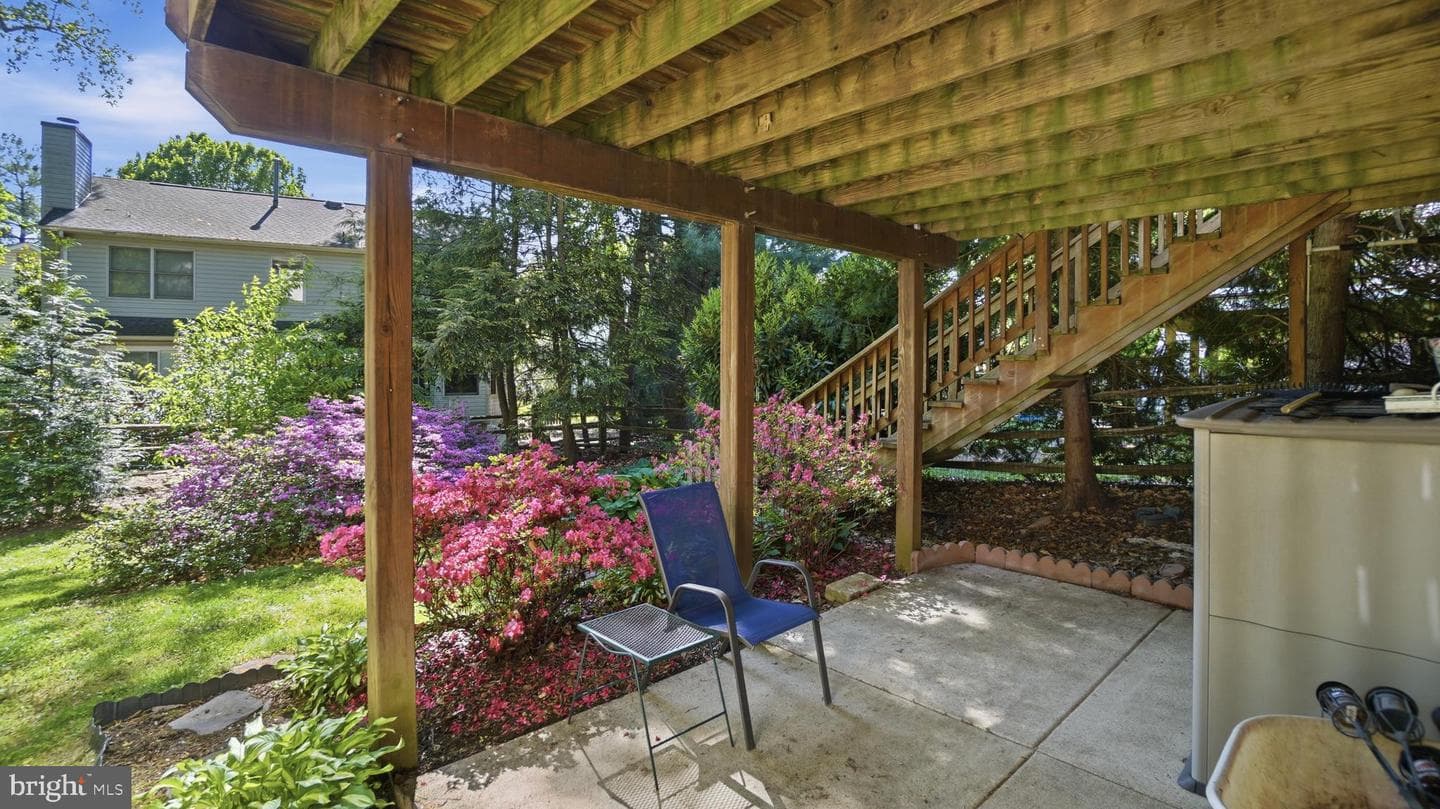 1120 Charing Cross Drive photo 51
