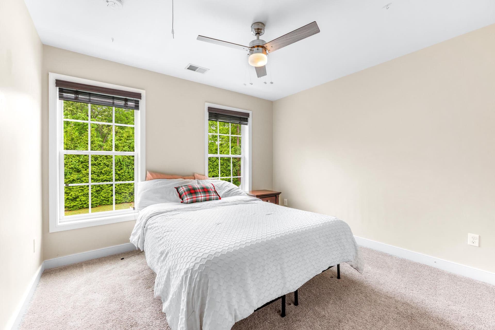 141 North Drive photo 25