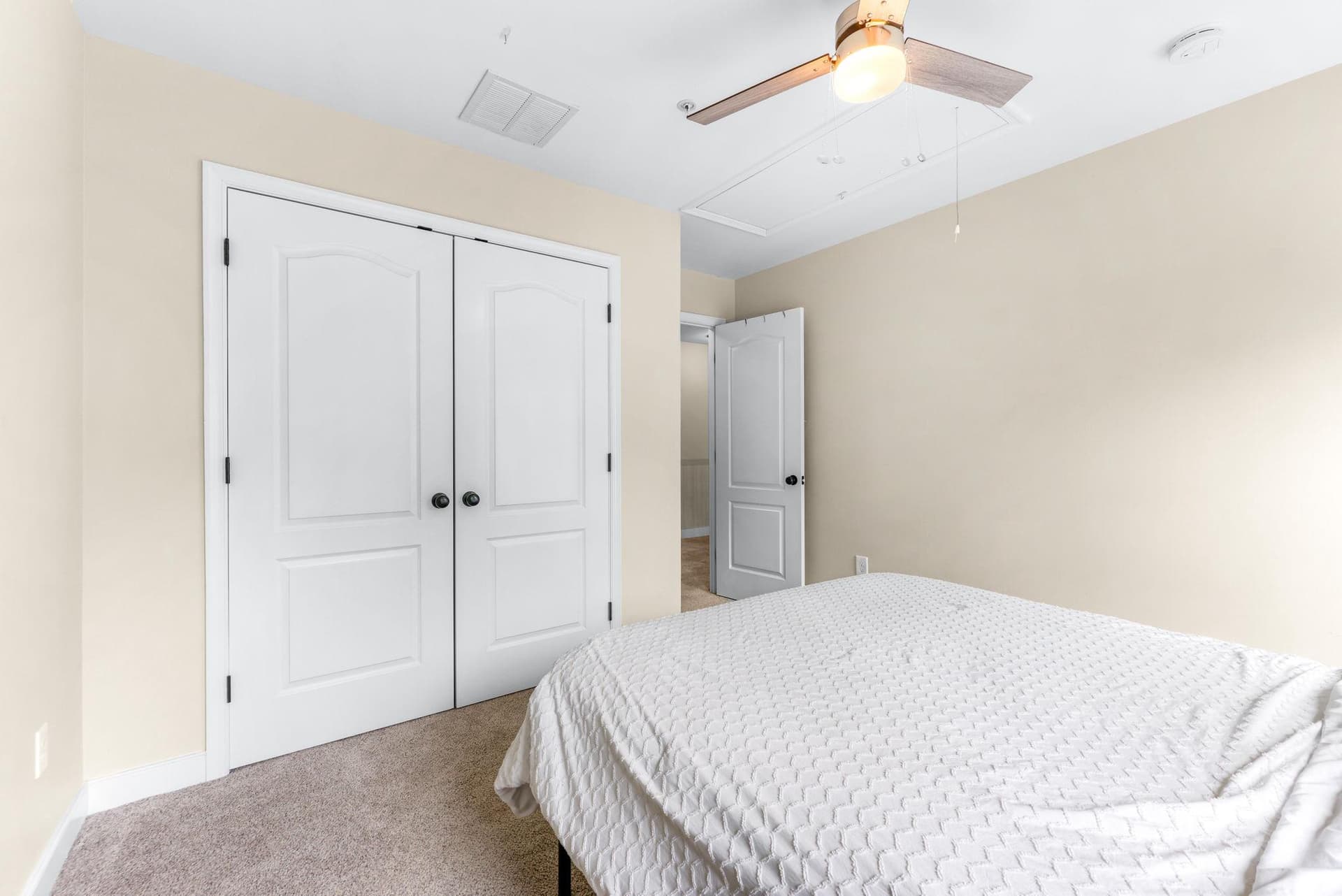 141 North Drive photo 26