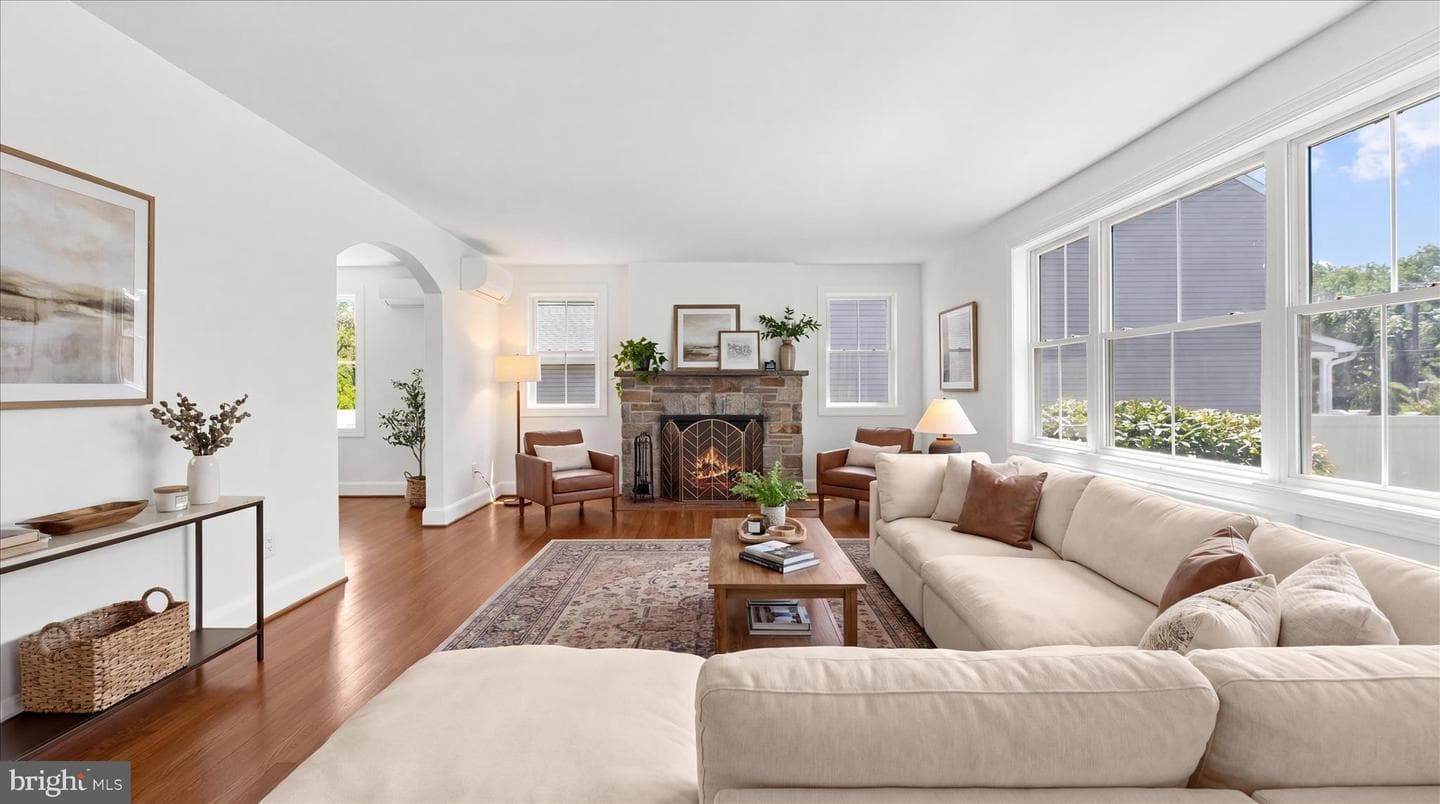 1378 Odenton Road photo 5