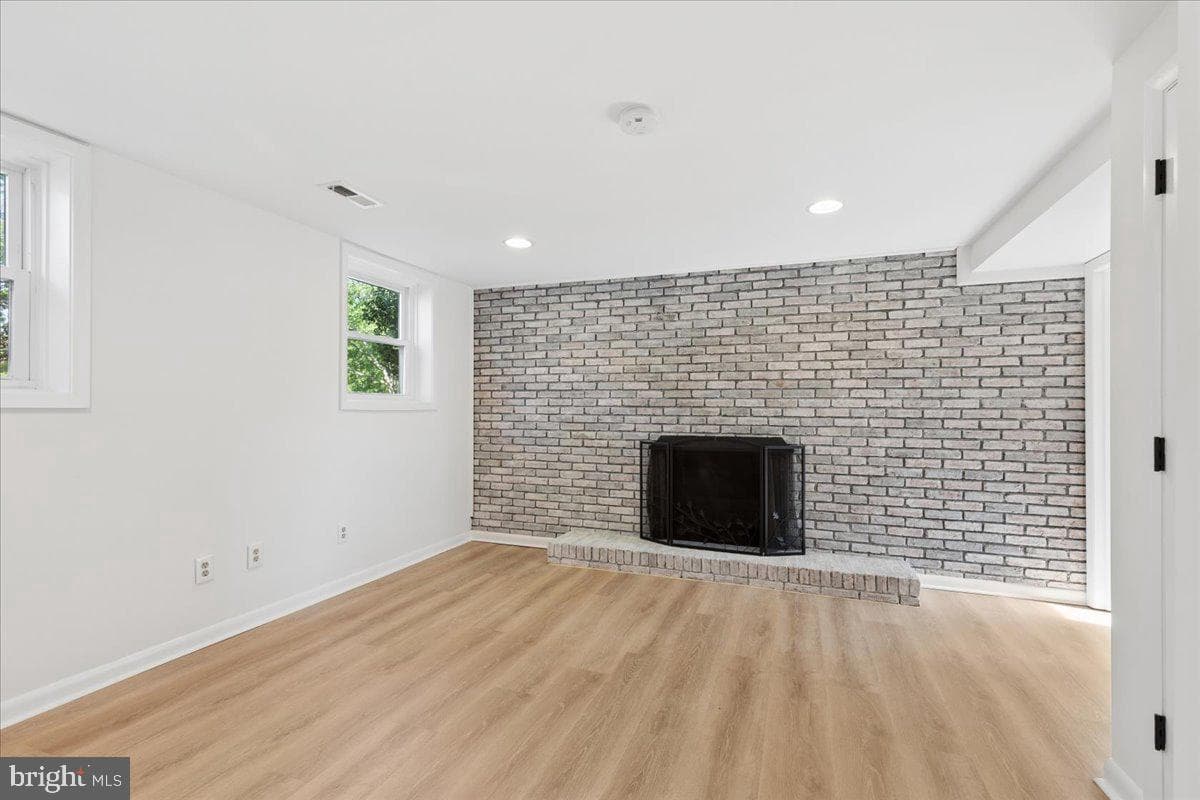 130 Brent Road photo 19