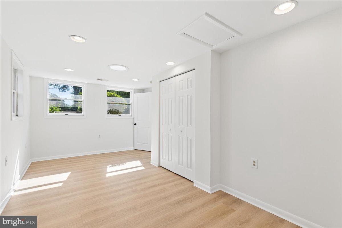 130 Brent Road photo 24