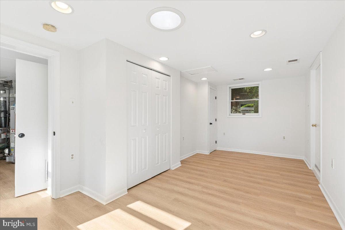 130 Brent Road photo 25