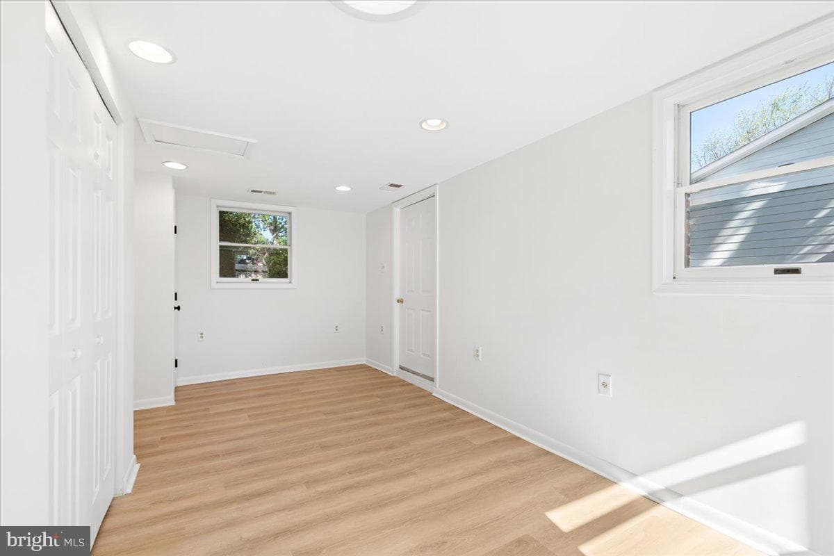 130 Brent Road photo 26