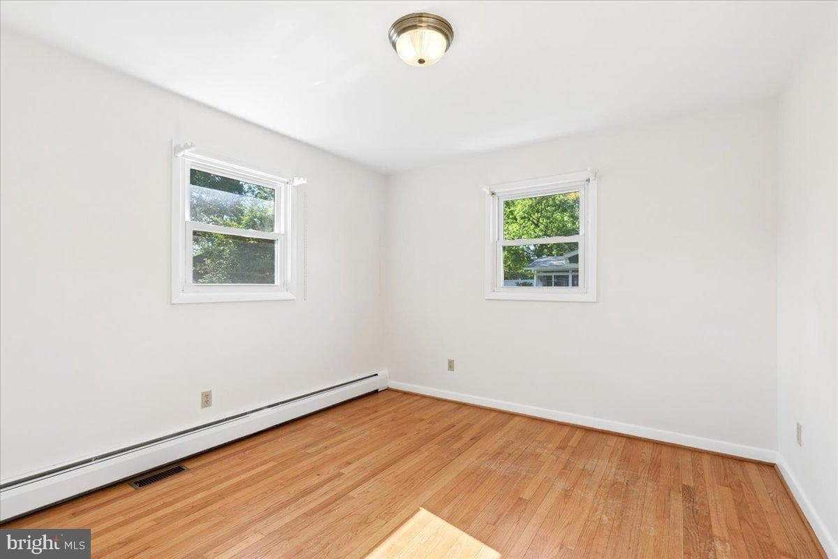 130 Brent Road photo 33