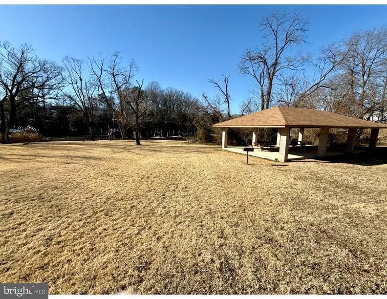 130 Brent Road photo 46