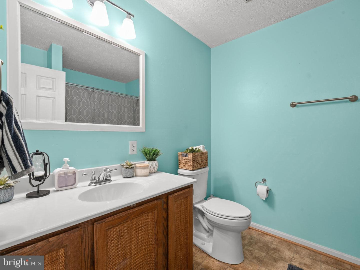 7107 Pickering Court photo 17