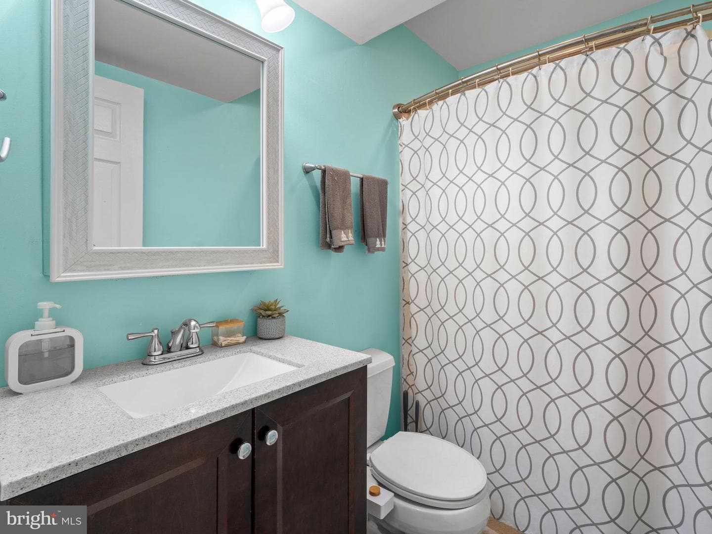 7107 Pickering Court photo 22
