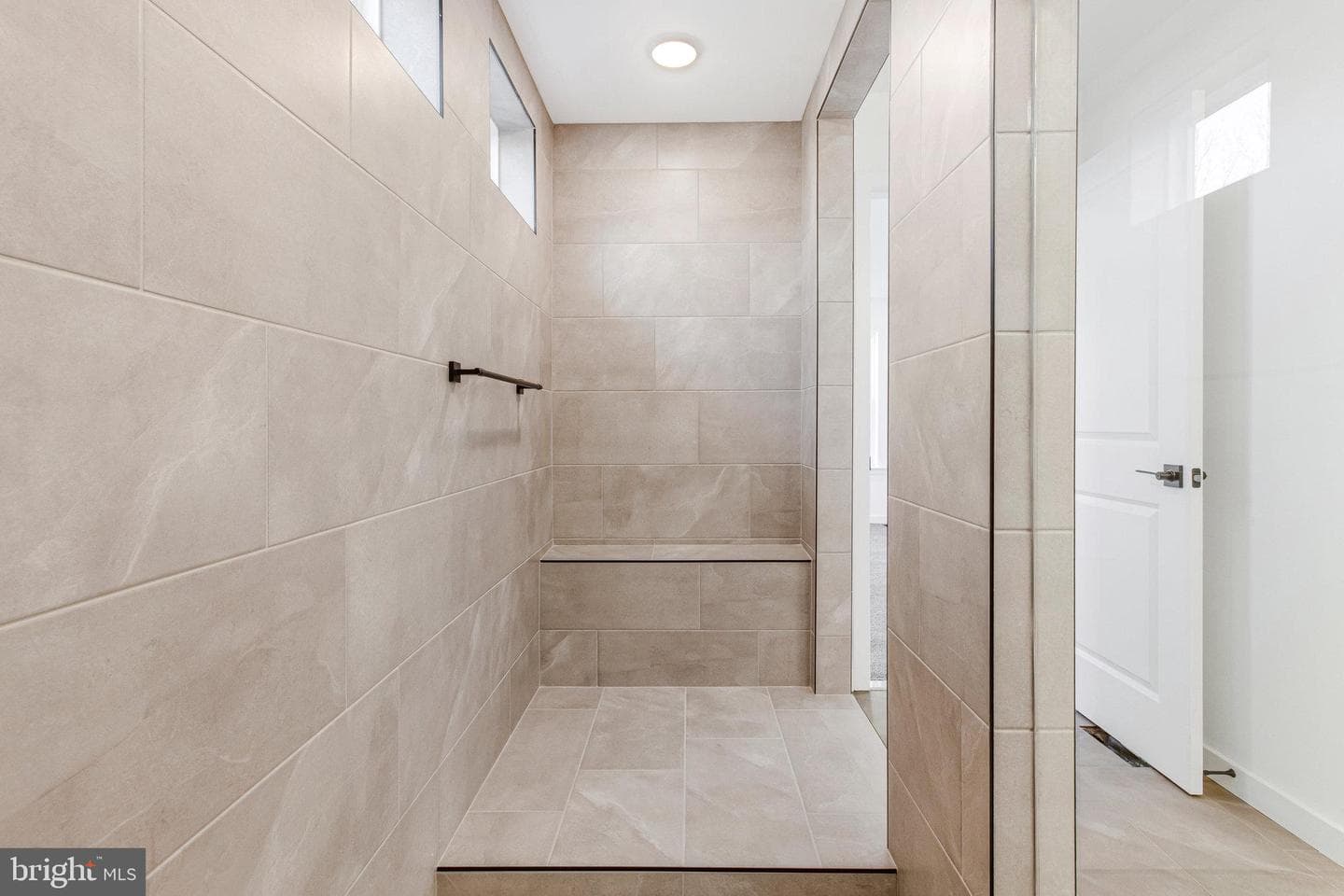 5722 Howard Drive photo 28