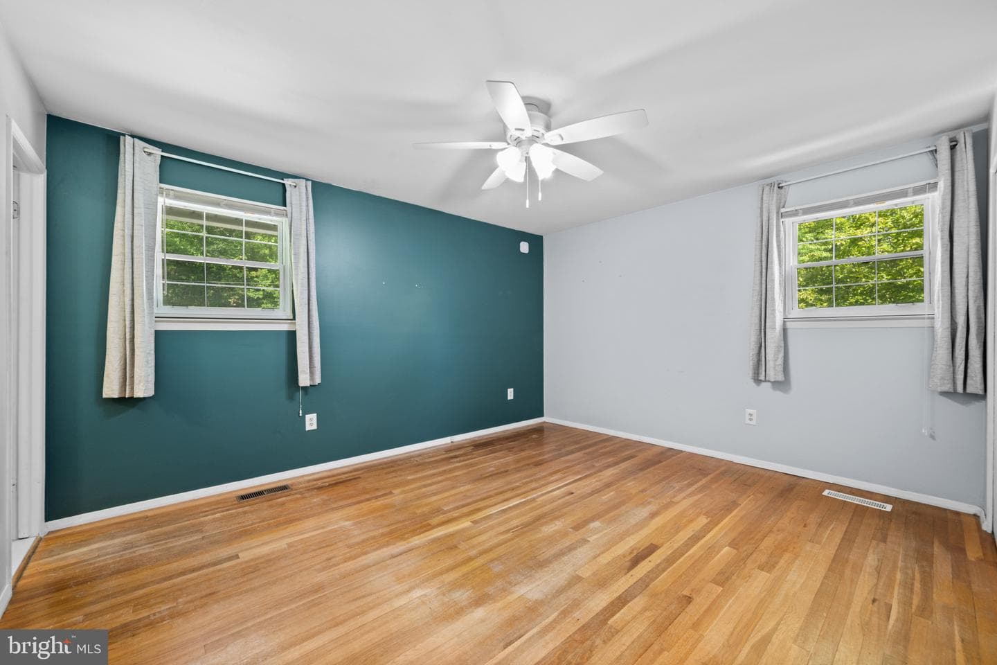 8091 Phirne Road E photo 17