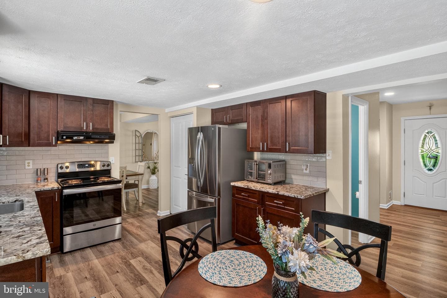 2526 Symphony Lane photo 18