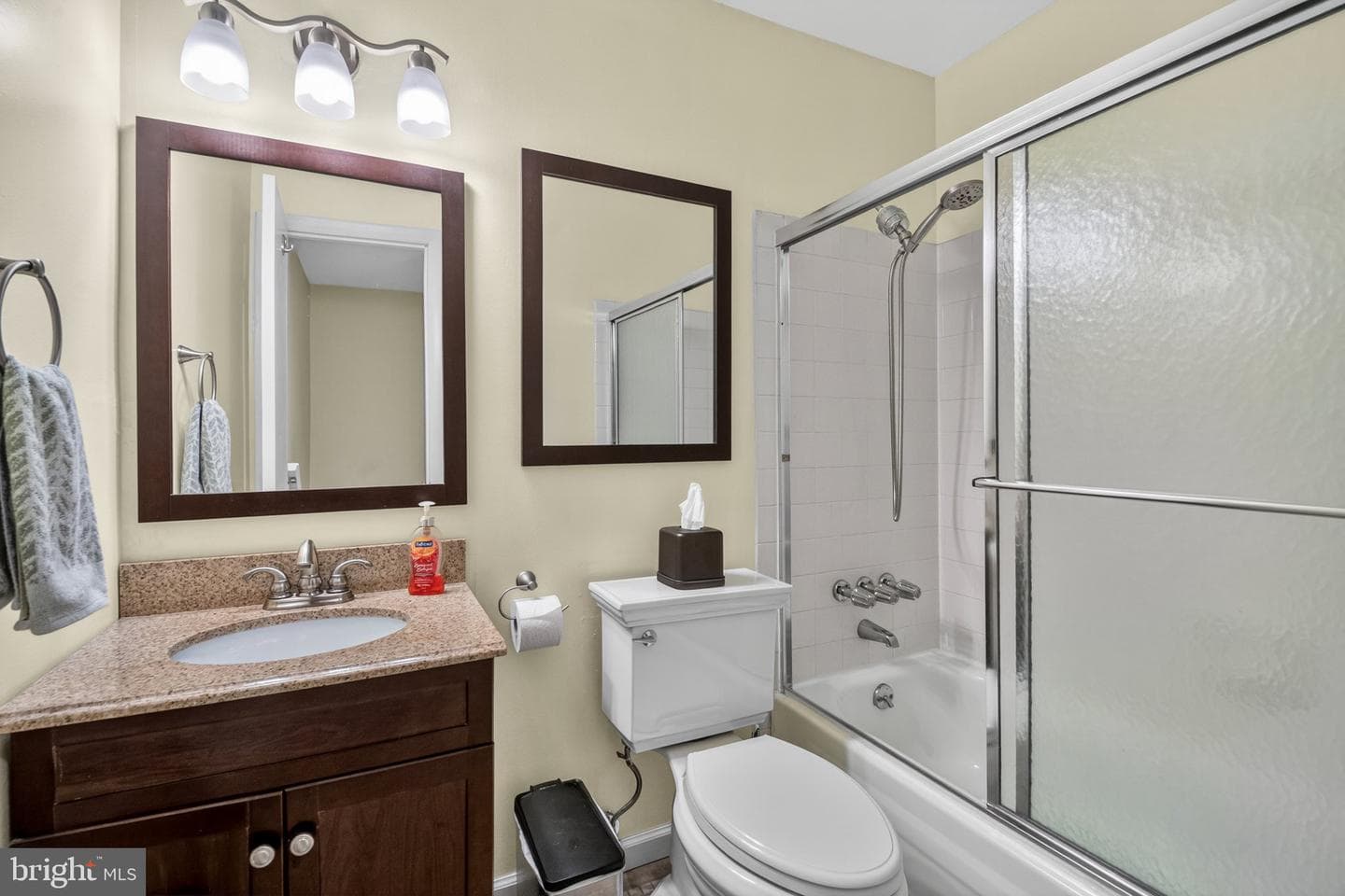 2526 Symphony Lane photo 34