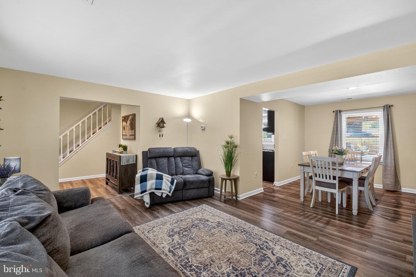 2526 Symphony Lane photo 8