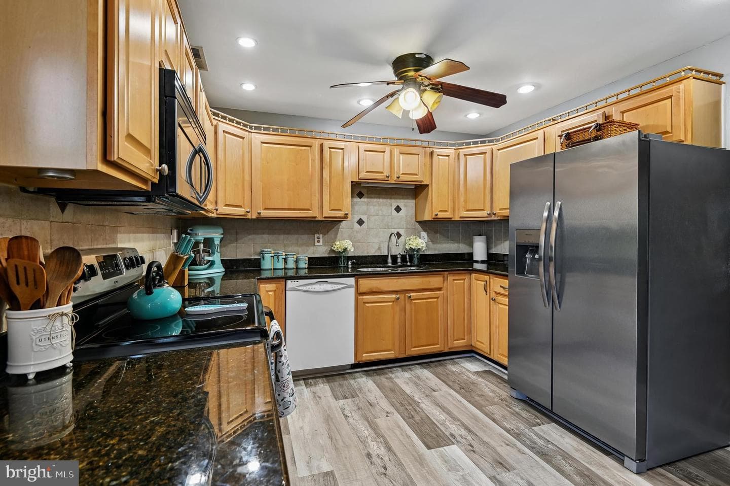 1408 Harwick Court photo 8