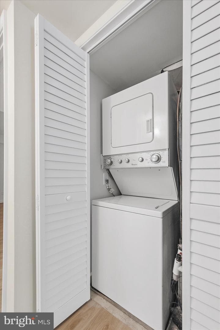 604 Newbridge Court #3-604 photo 14