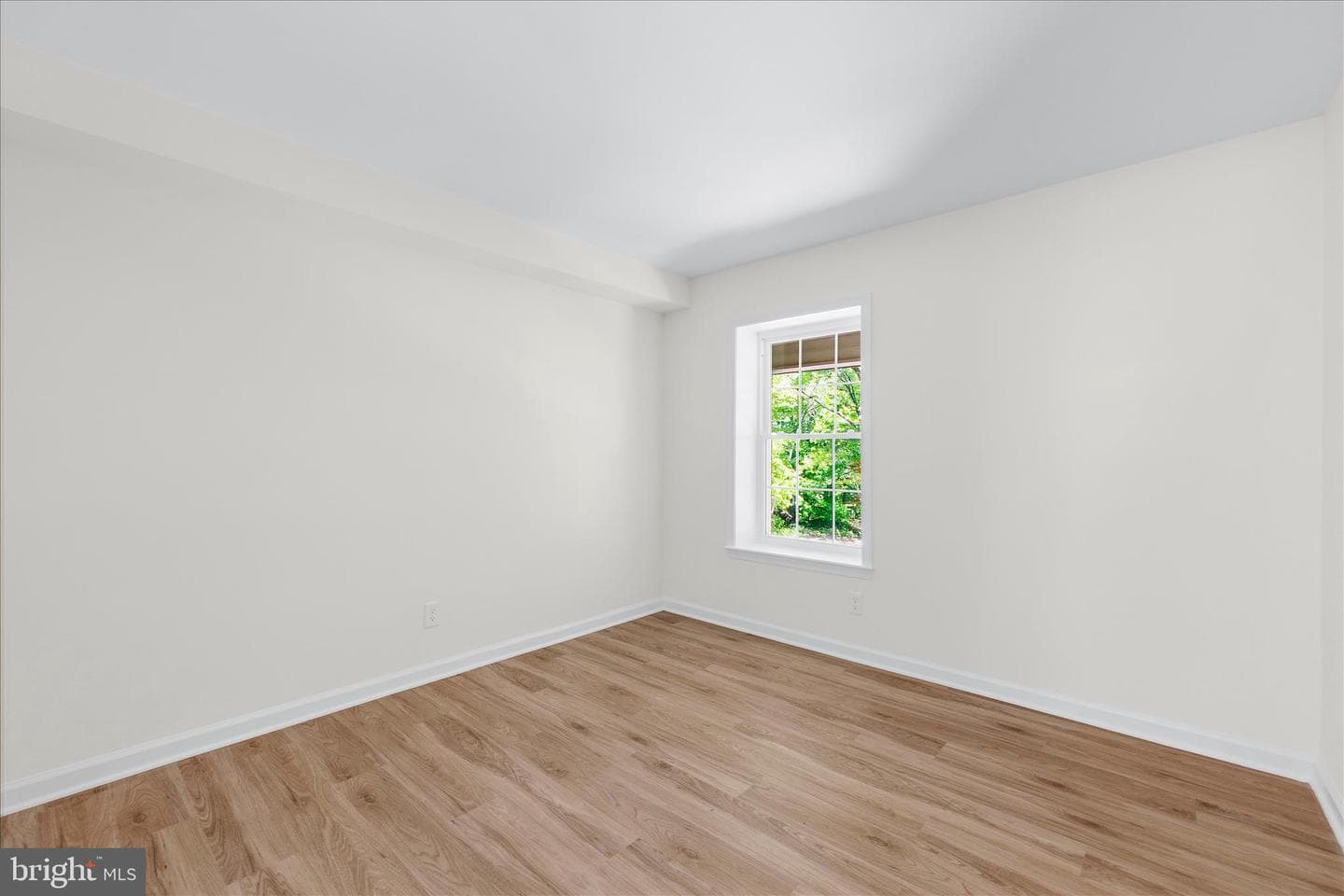 604 Newbridge Court #3-604 photo 16