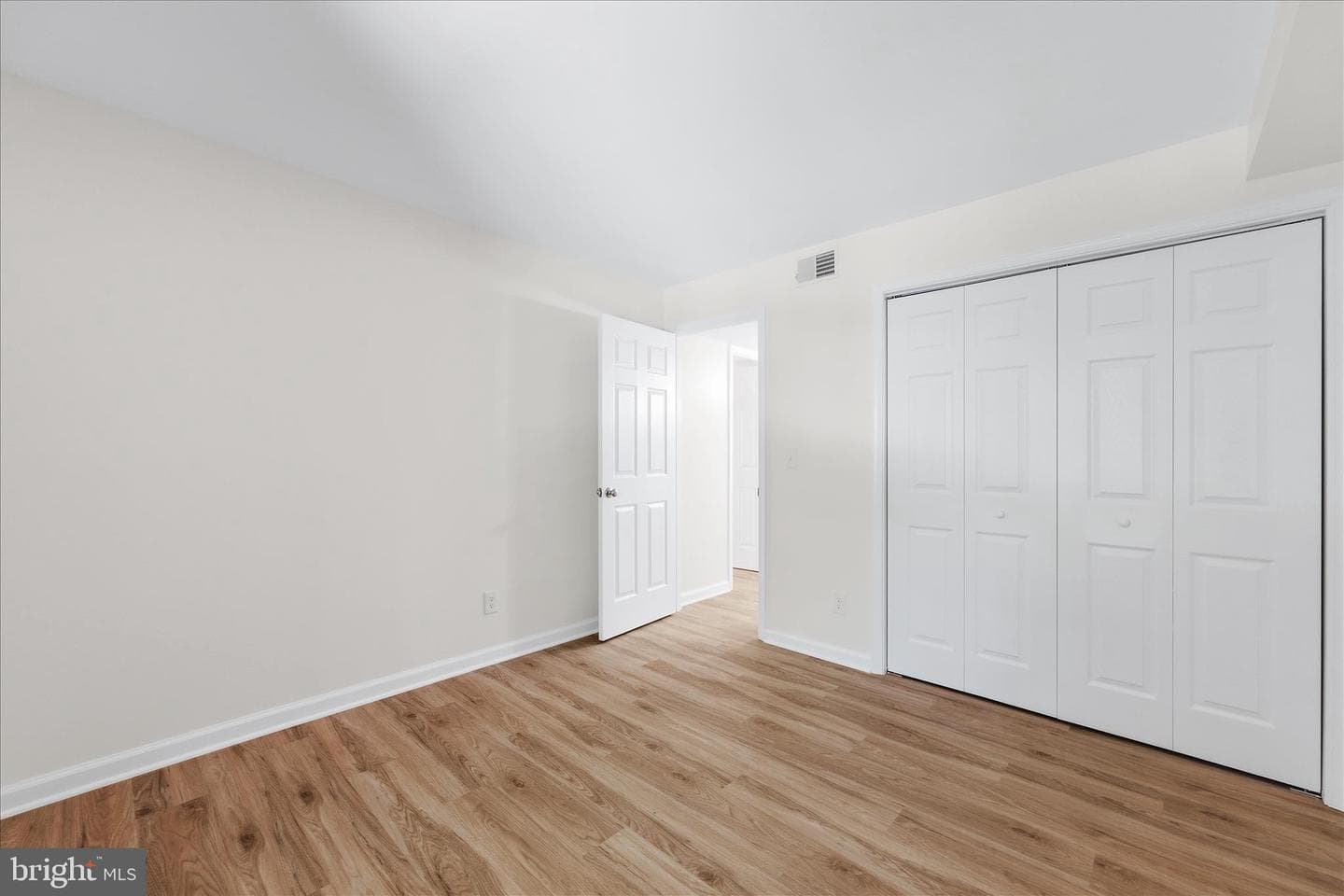 604 Newbridge Court #3-604 photo 19