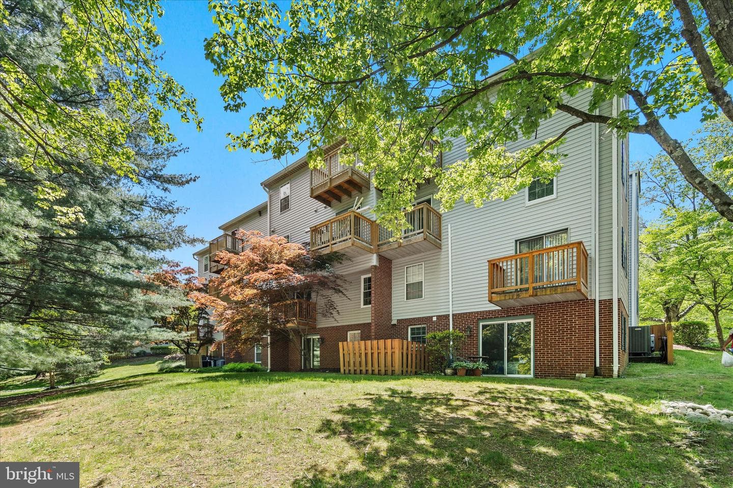 604 Newbridge Court #3-604 photo 30