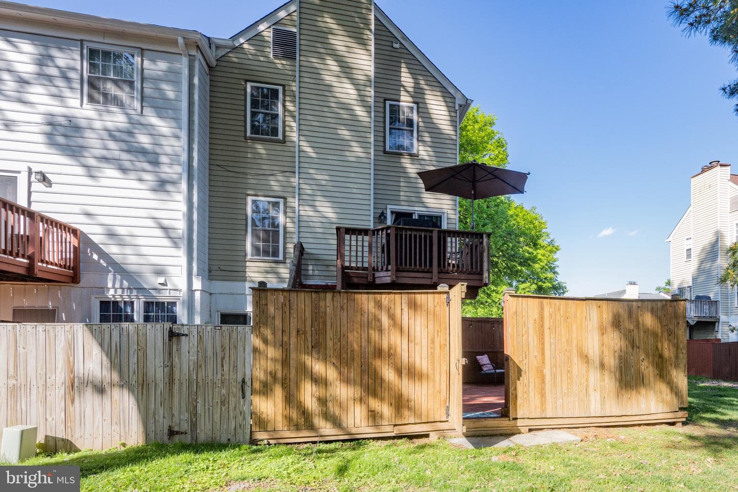 1474 Harwick Court photo 4