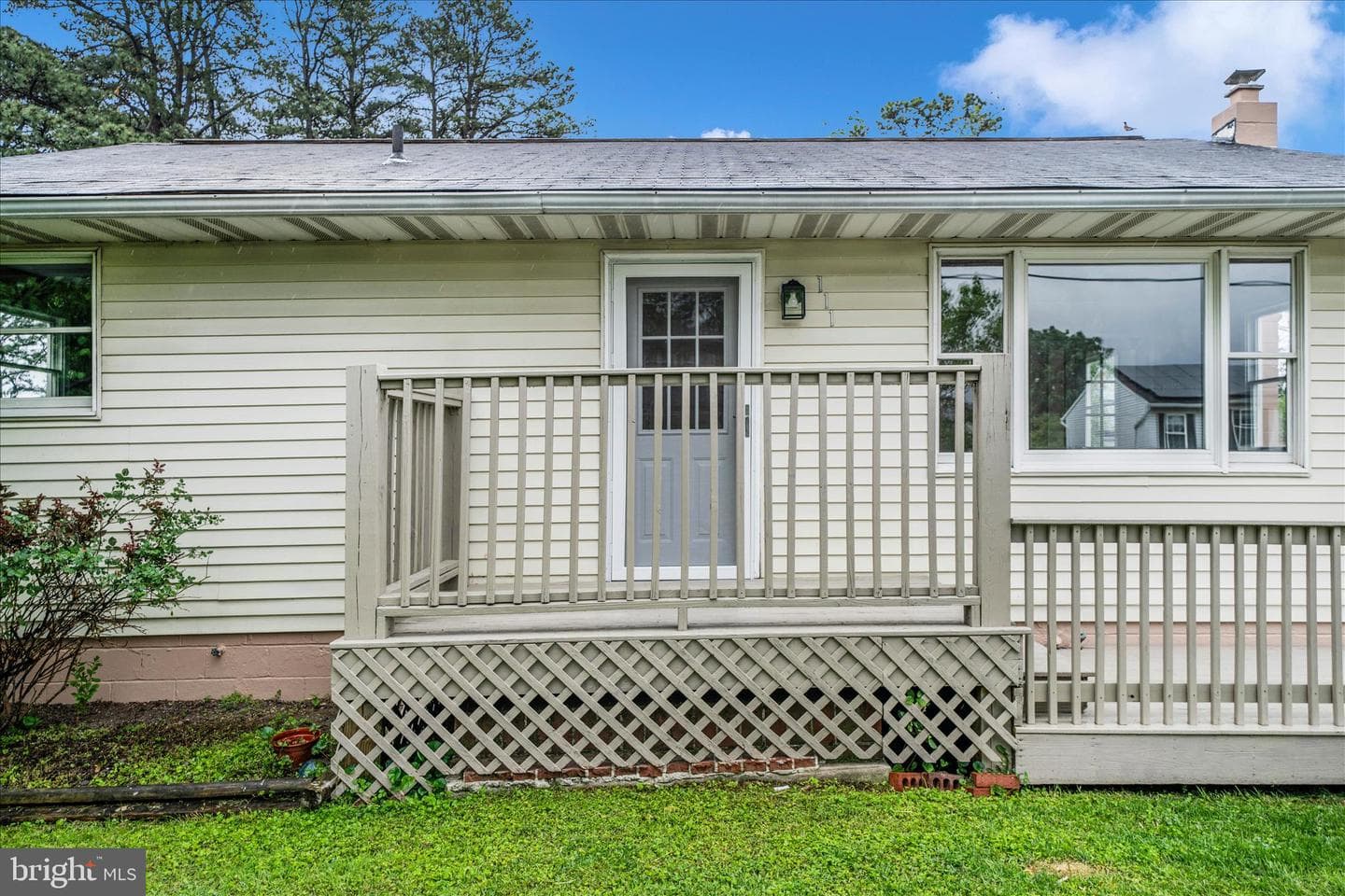 111 Range Road photo 2