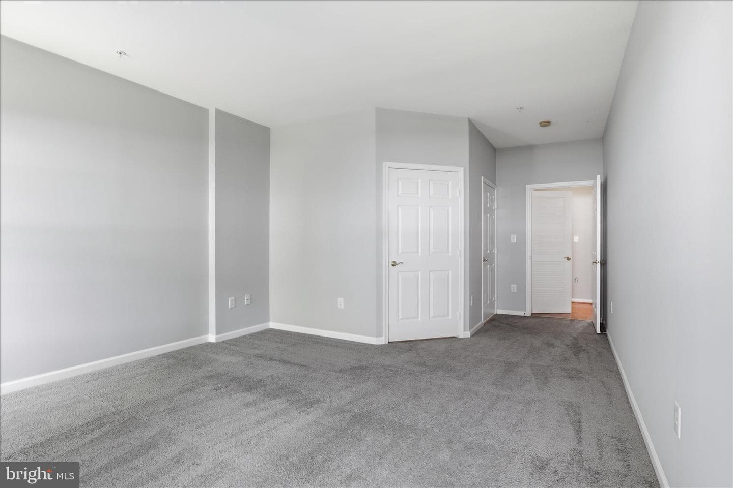 7212 Banwell Court photo 21