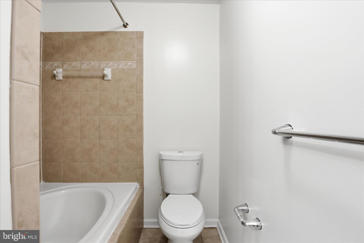 7212 Banwell Court photo 26