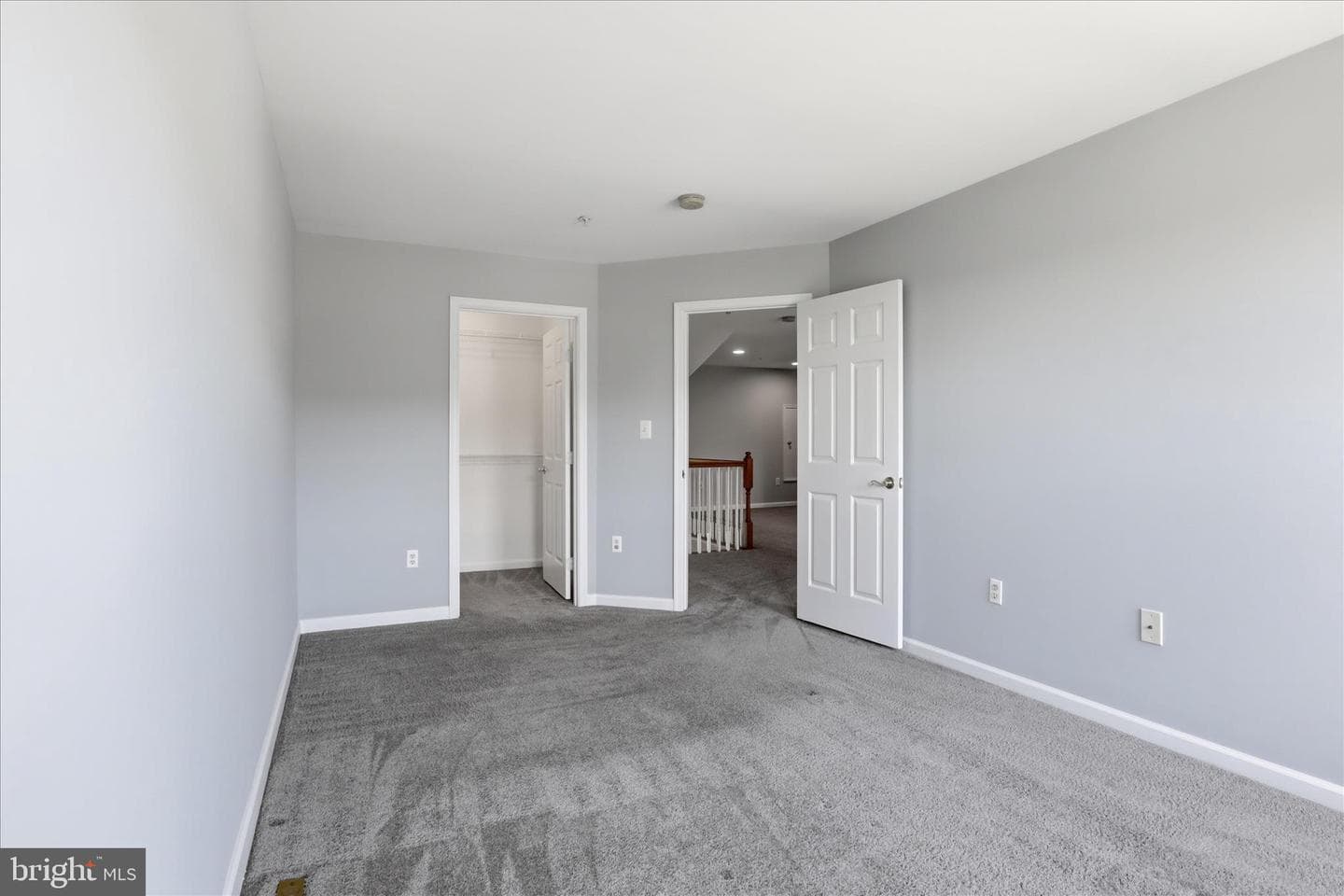 7212 Banwell Court photo 29