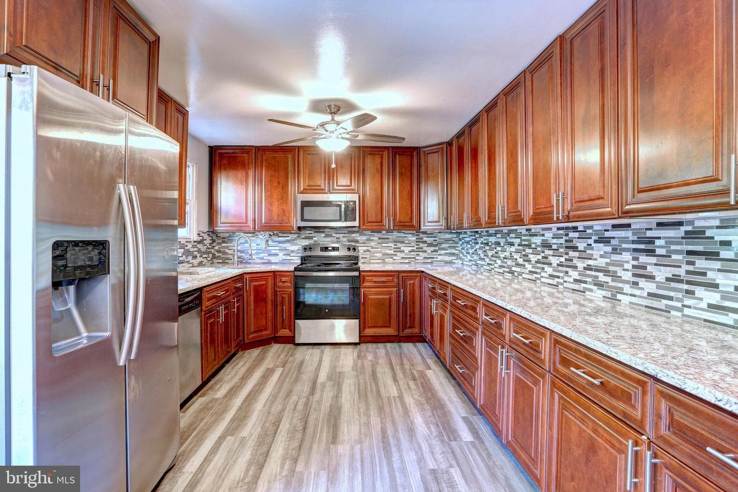 1002 Bell Avenue photo 21