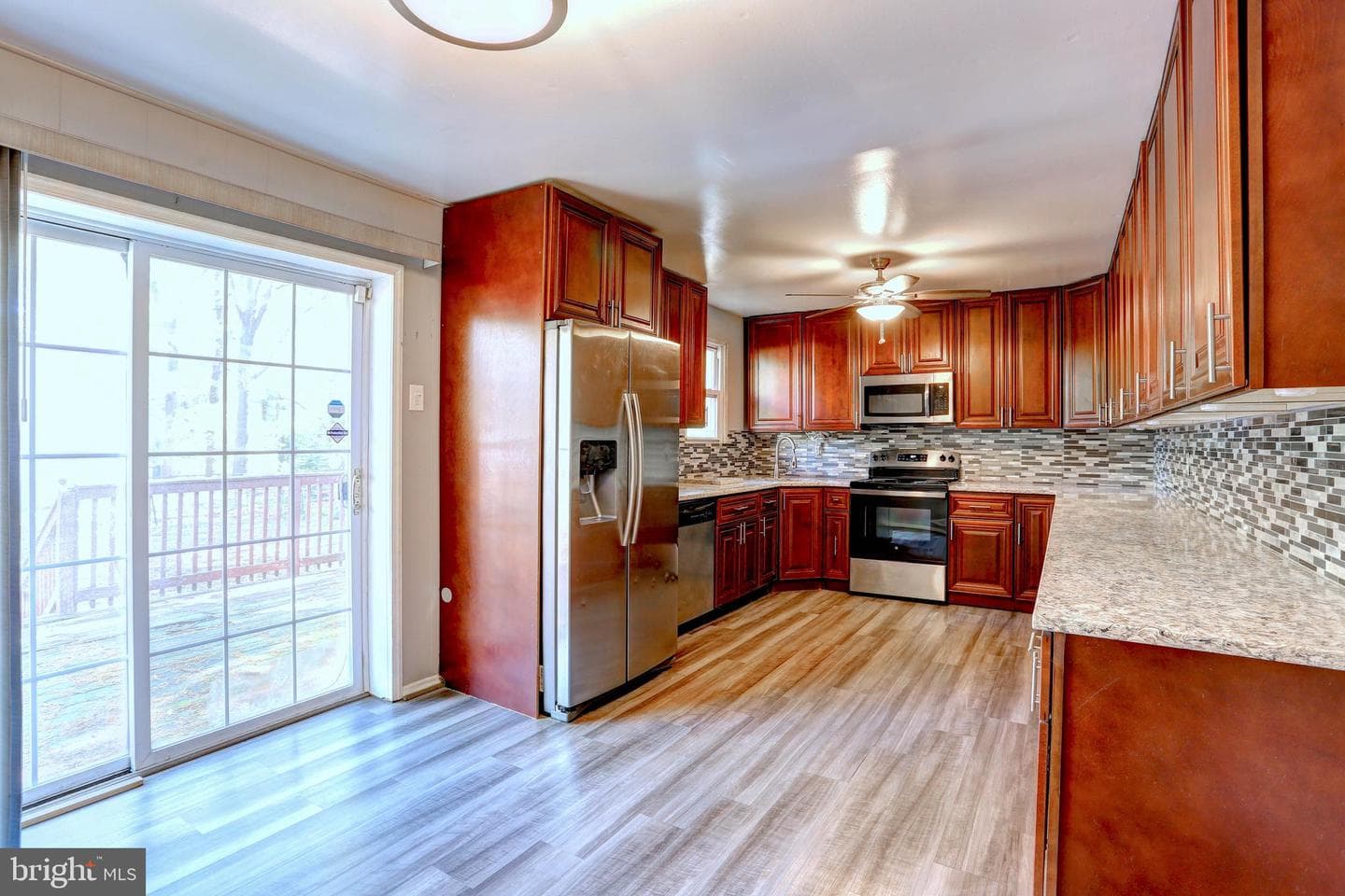 1002 Bell Avenue photo 24