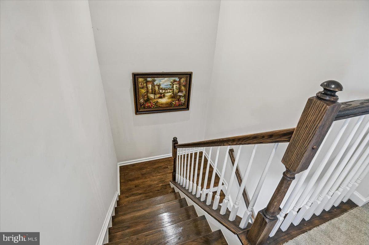 8261 Kippis Road photo 25
