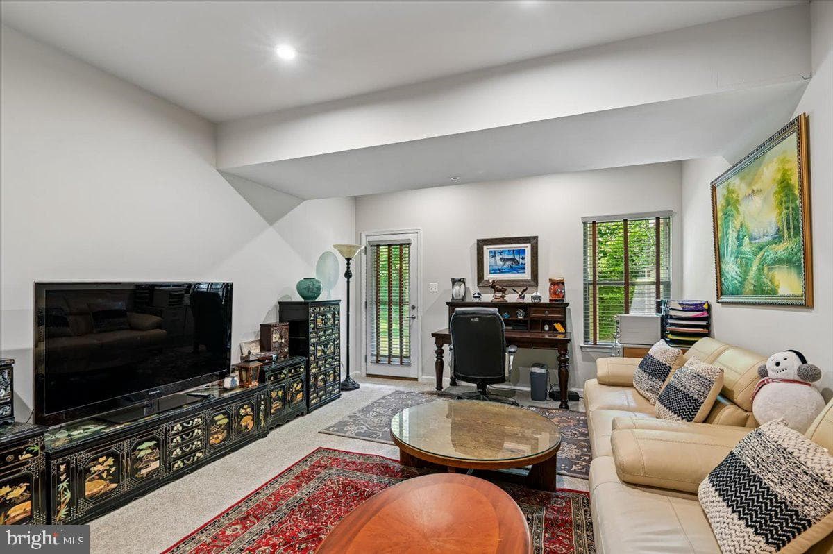 8261 Kippis Road photo 44