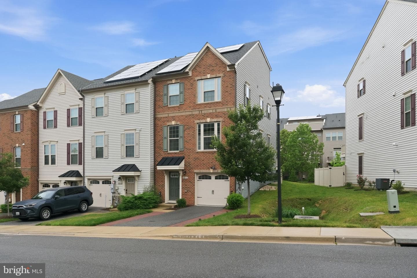 3012 Bretons Ridge Way photo 2