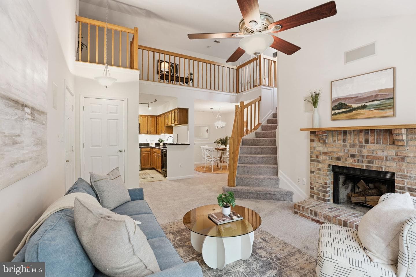603 Admiral Drive #307 photo 2